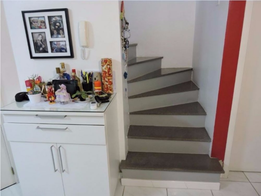 Sobrado em Condomínio Nossa Senhora Das Graças Canoas