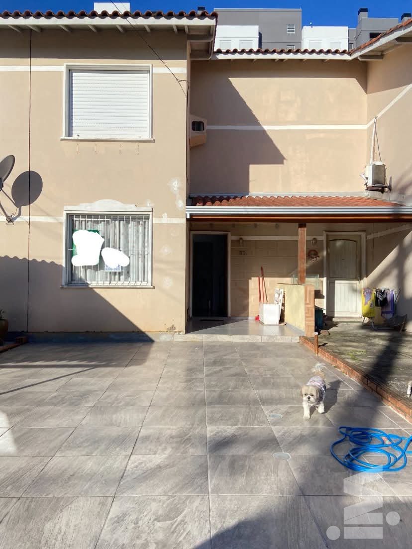 Sobrado em Condomínio Igara Canoas